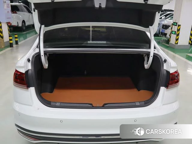 Volkswagen Bora id 4301652 из Китая 13