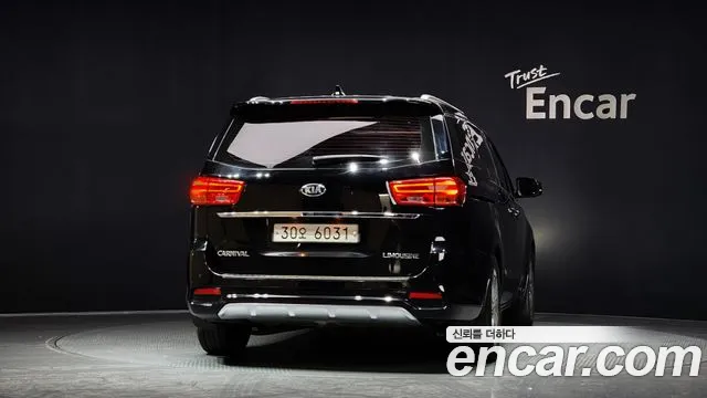 Kia The New Carnival id 2671022 из Кореи 14