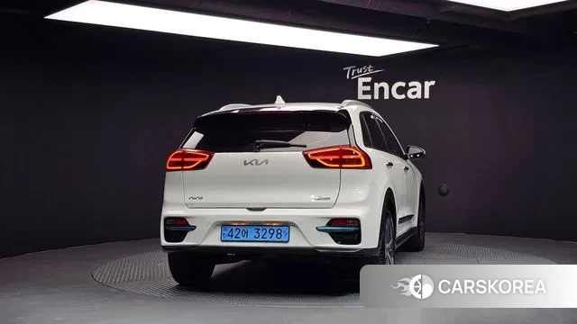 Kia Niro EV id 3219141 из Кореи 14