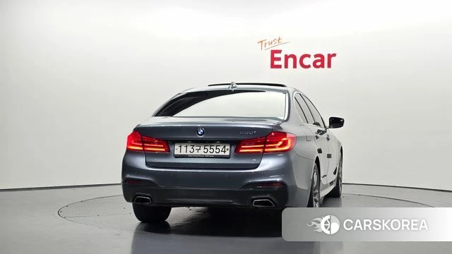 BMW 5 Series (G30) id 4311134 из Кореи 14