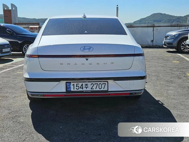 Hyundai Grandeur Hybrid (GN7) id 4854385 из Кореи 13