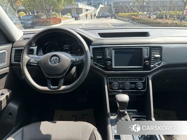 Volkswagen Tourang id 4212658 из Китая 11