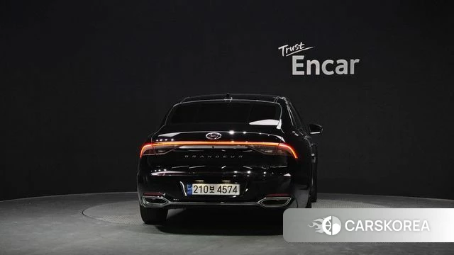 Hyundai The New Grandeur IG Hybrid id 4223833 из Кореи 24