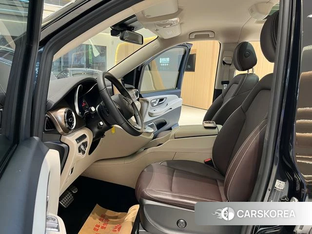 Mercedes-Benz V-class id 4290337 из Китая 22