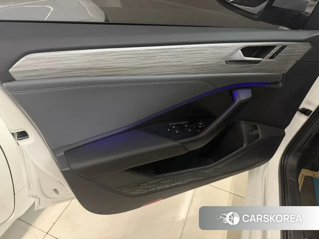 Volkswagen Sagitar id 4291027 из Китая 9