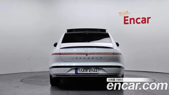 Hyundai Grandeur (GN7) id 2734493 из Кореи 14