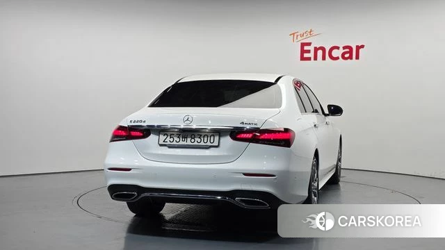 Mercedes-Benz E-Class W213 id 4556894 из Кореи 27