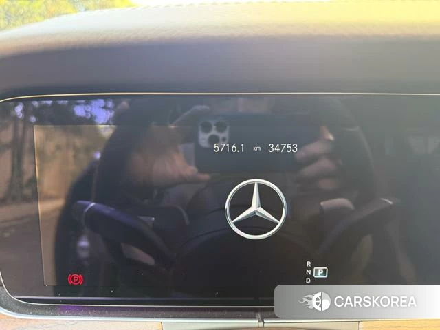 Mercedes-Benz E-class id 4239822 из Китая 5