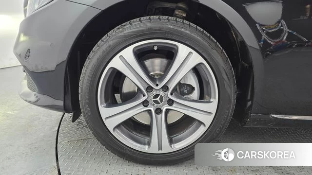 Mercedes-Benz E-Class W213 id 4245788 из Кореи 24
