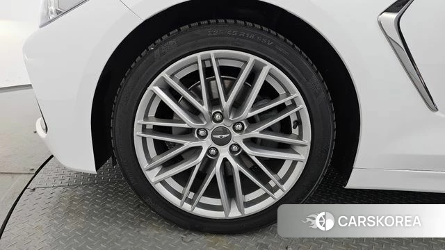 Genesis G70 id 3872771 из Кореи 14