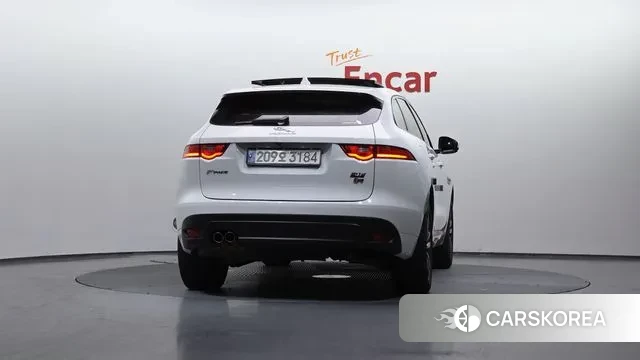 Jaguar F-PACE id 3460172 из Кореи 14