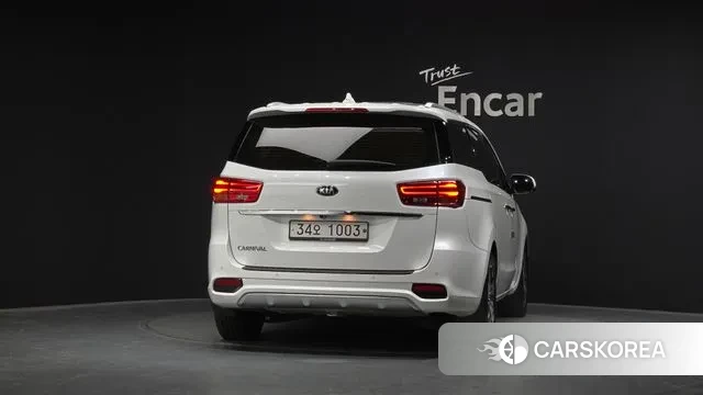 Kia The New Carnival id 3723413 из Кореи 14