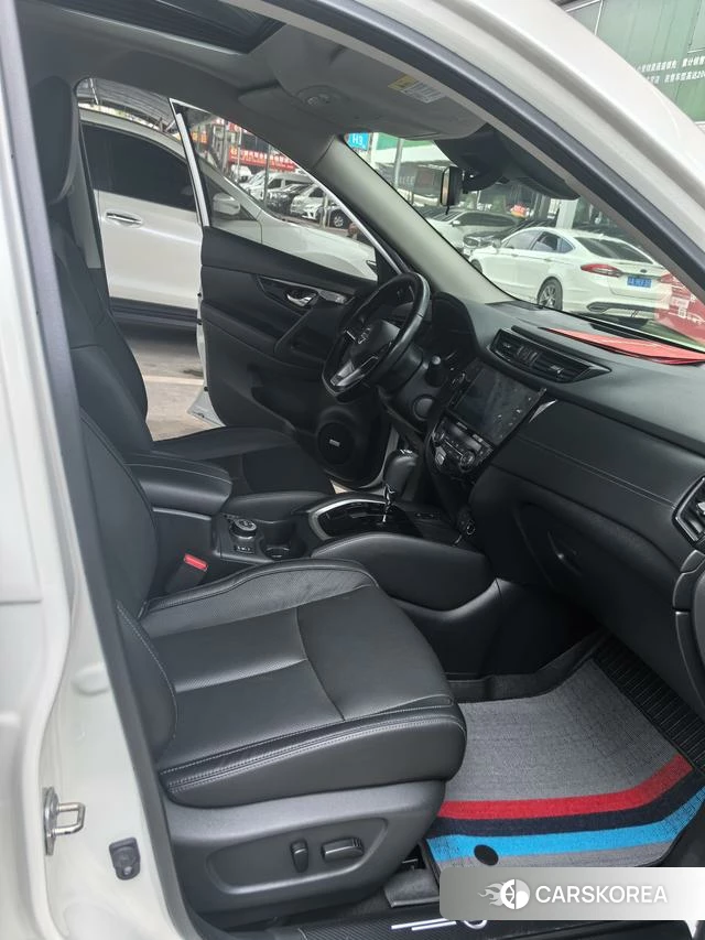 Nissan Qijun 2021 Белый из Китая, фото 6