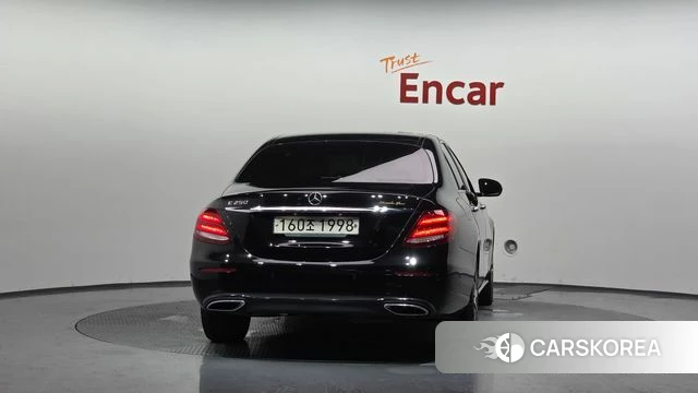 Mercedes-Benz E-Class W213 id 4657815 из Кореи 27