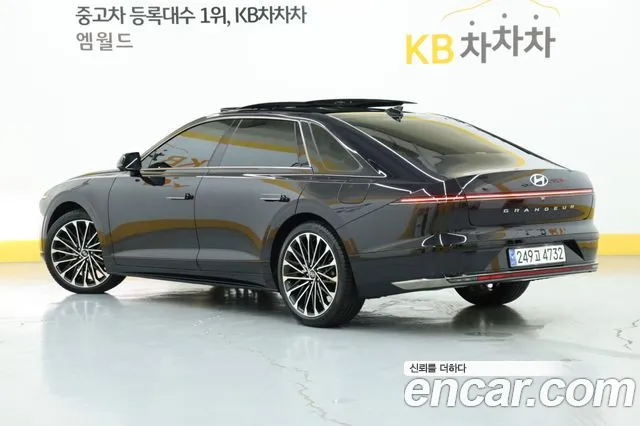 Hyundai Grandeur (GN7) id 2740508 из Кореи 14