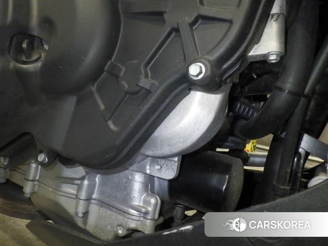 Engine photo