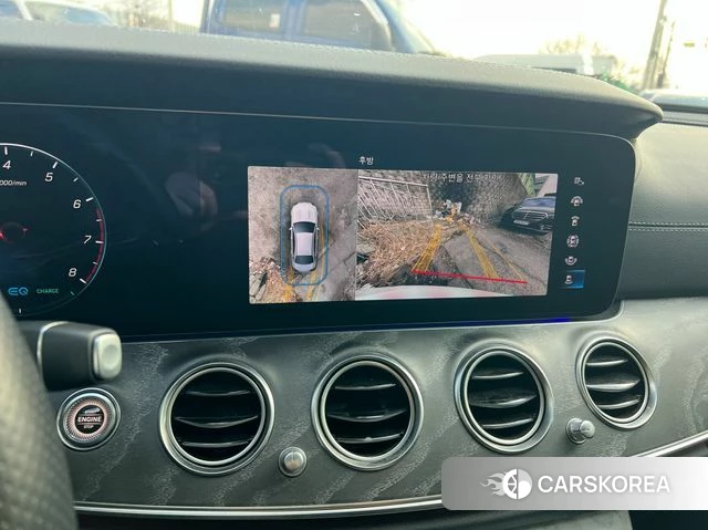 Mercedes-Benz E-Class W213 2021 Белый из Кореи, фото 4