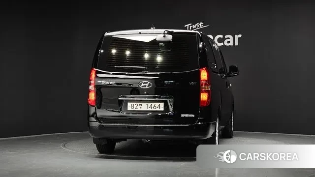 Hyundai The New Grand Starex id 3028663 из Кореи 14