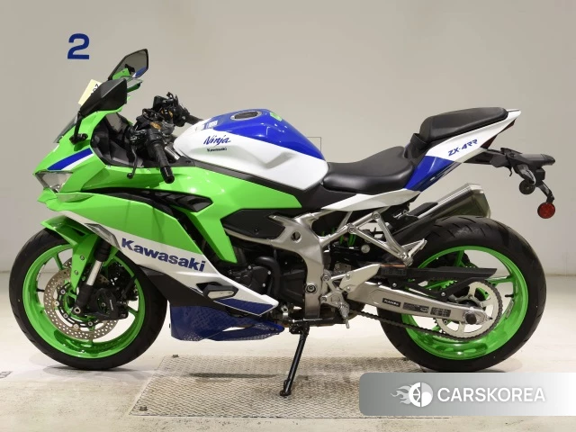 Kawasaki ZX-4RR 2023 из Японии