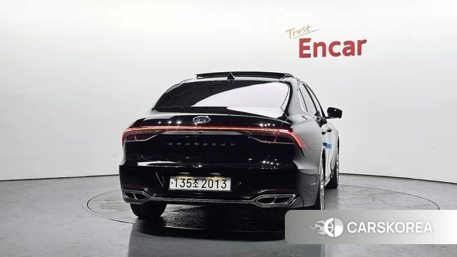 Hyundai The New Grandeur IG id 4202830 из Кореи 28