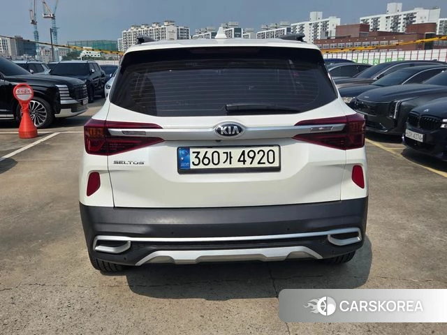 Kia Seltos id 4930157 из Кореи 9