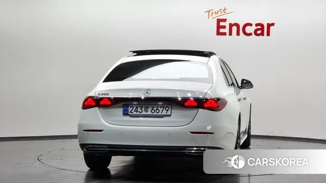 Mercedes-Benz E-Class W214 id 3388441 из Кореи 14