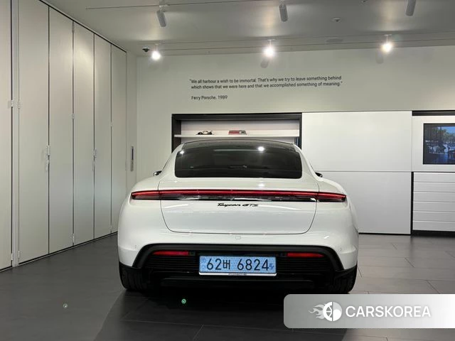 Porsche Taycan 2025 Белый из Кореи, фото 6