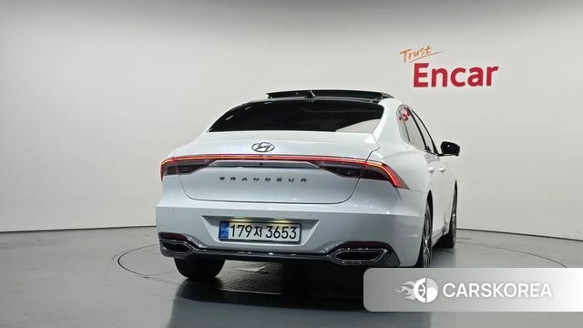 Hyundai The New Grandeur IG id 4779537 из Кореи 27