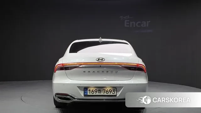 Hyundai The New Grandeur IG Hybrid id 3556053 из Кореи 14