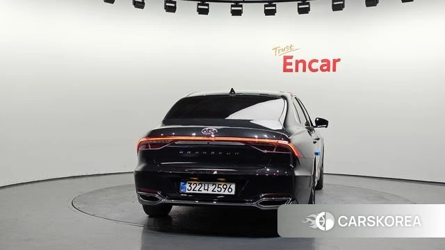 Hyundai The New Grandeur IG Hybrid id 4224703 из Кореи 24