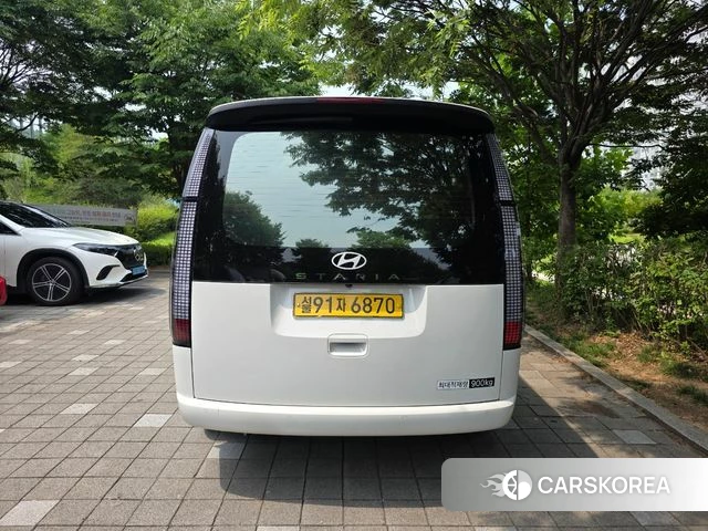 Hyundai Staria 2025 Белый из Кореи, фото 6