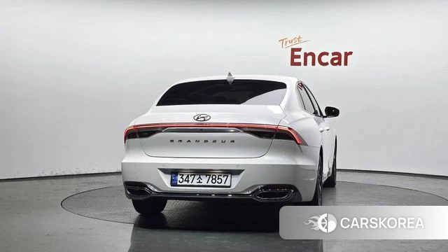 Hyundai The New Grandeur IG Hybrid id 4550705 из Кореи 25