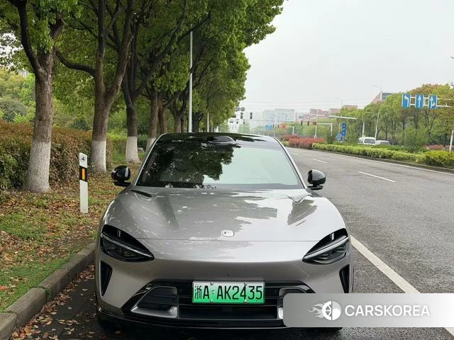 Xiaomi Car Xiaomi YU7 2026 Серебристо-серый из Китая, фото 4