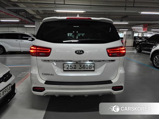 Kia The New Carnival id 4595456 из Кореи 11