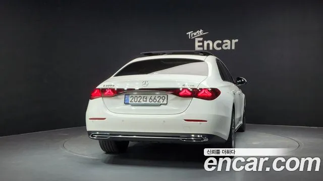 Mercedes-Benz E-Class W214 id 2718509 из Кореи 14