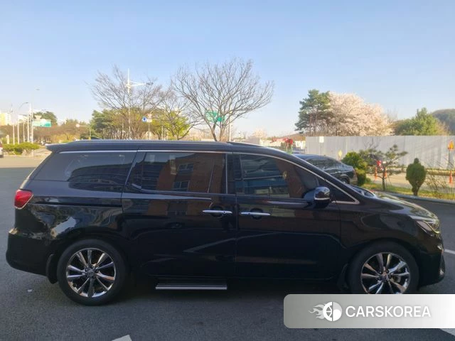 Kia The New Carnival id 3880093 из Кореи 14