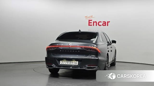 Hyundai The New Grandeur IG Hybrid id 4444916 из Кореи 25