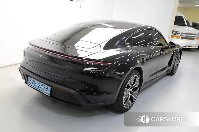 Porsche Taycan id 3371020 из Кореи 13