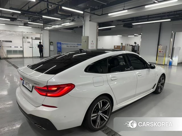BMW 6 Series GT (G32) 2023 Белый из Кореи, фото 4