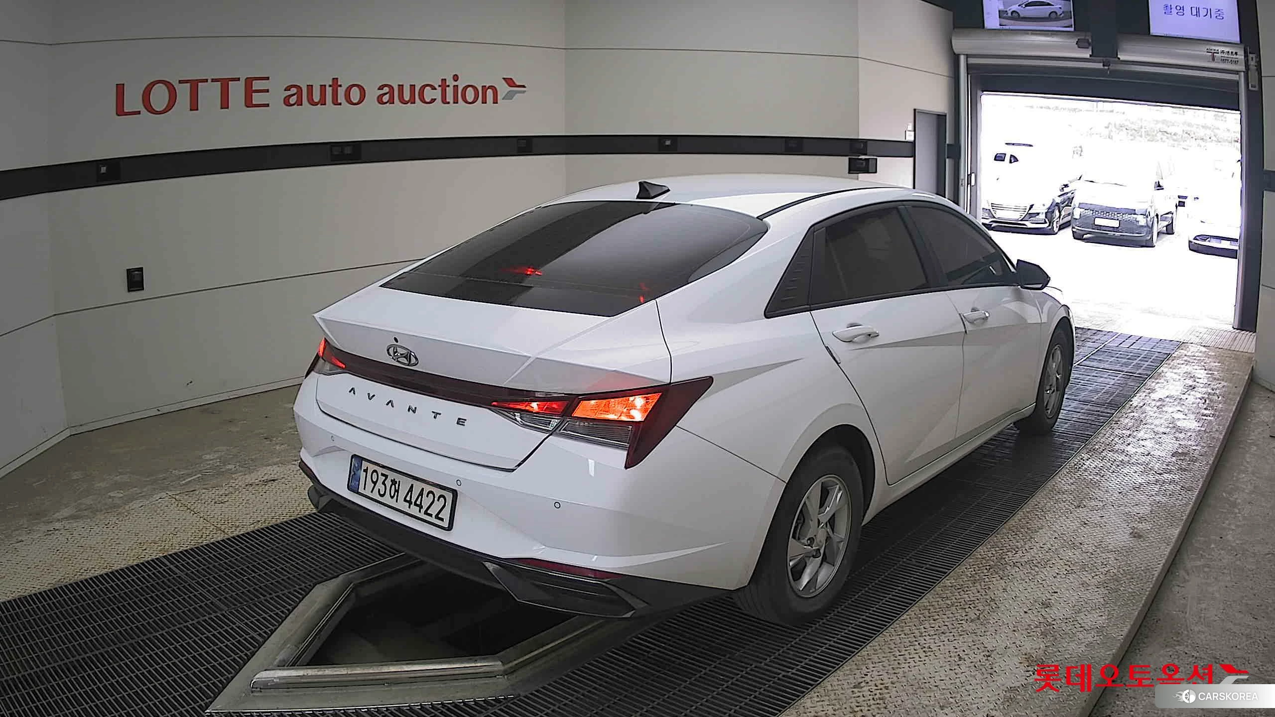 Hyundai Avante id 4289506 из Кореи 31