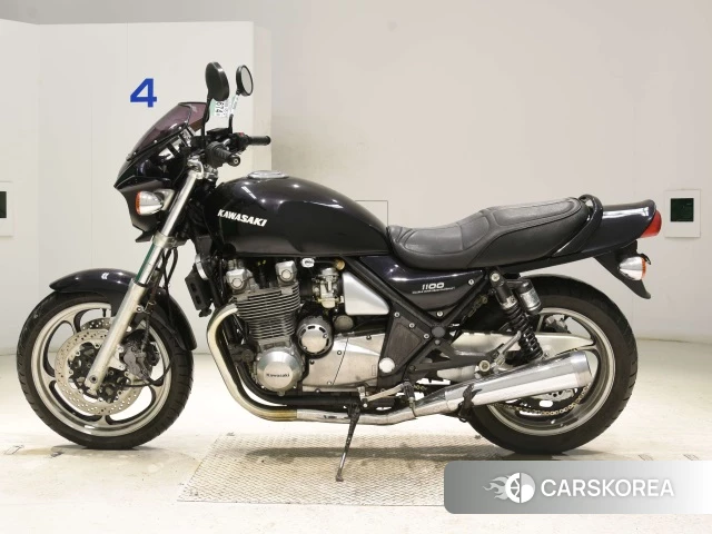 Kawasaki ZEPHYR 1100 2025 из Японии