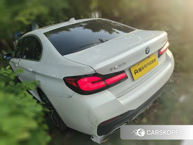 BMW 5 series PHEV 2021 Белый из Китая, фото 4