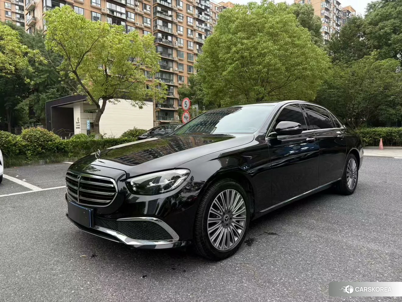 Mercedes-Benz E-Class id 4513490 из Китая 10