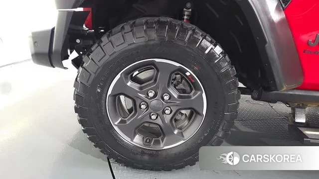 Jeep Gladiator (JT) id 3258023 из Кореи 14