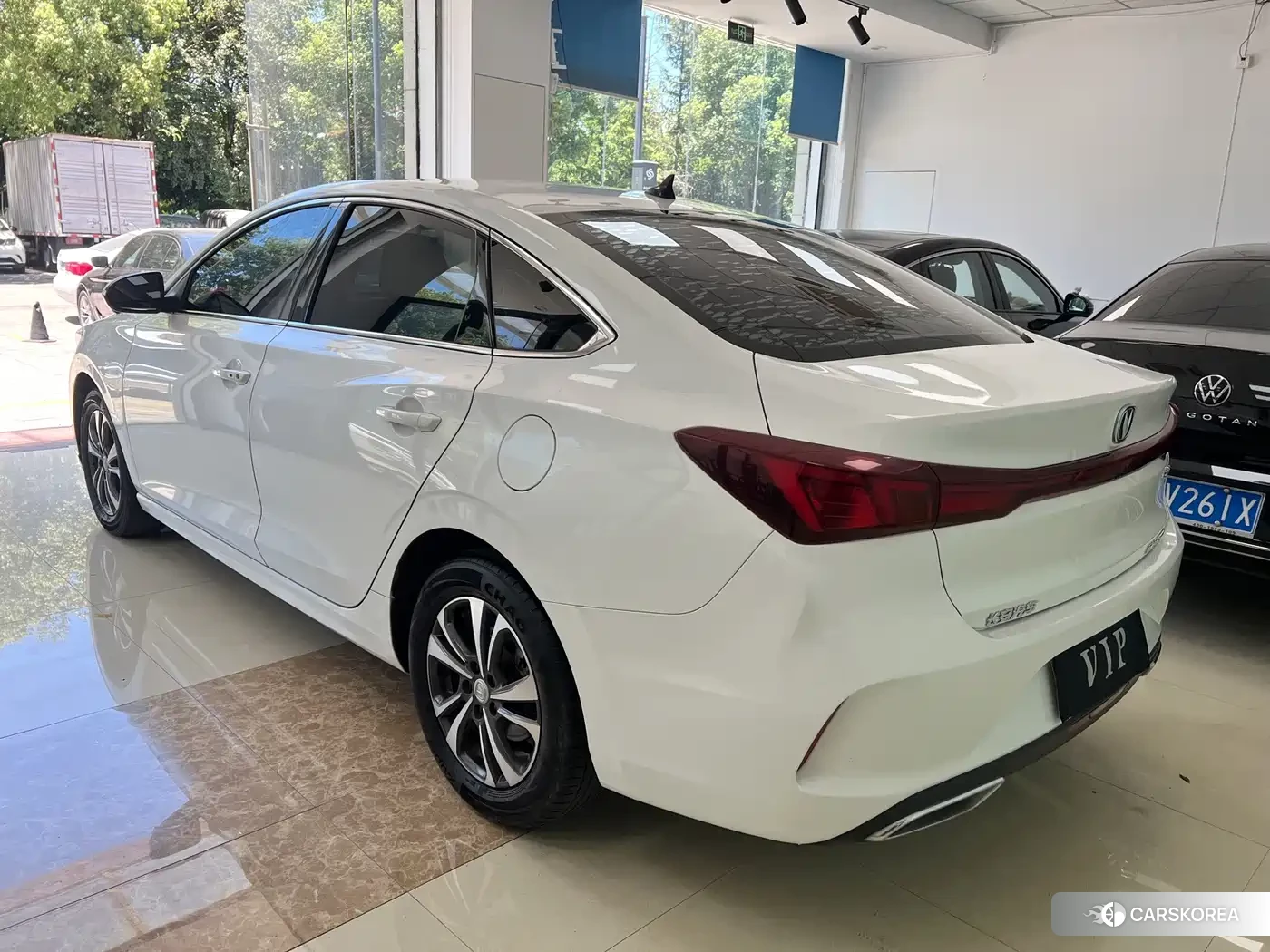 Chang'an Yidong 2023 Белый из Китая, фото 4