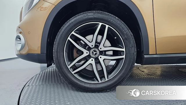 Mercedes-Benz GLA-Class X156 id 4020480 из Кореи 14