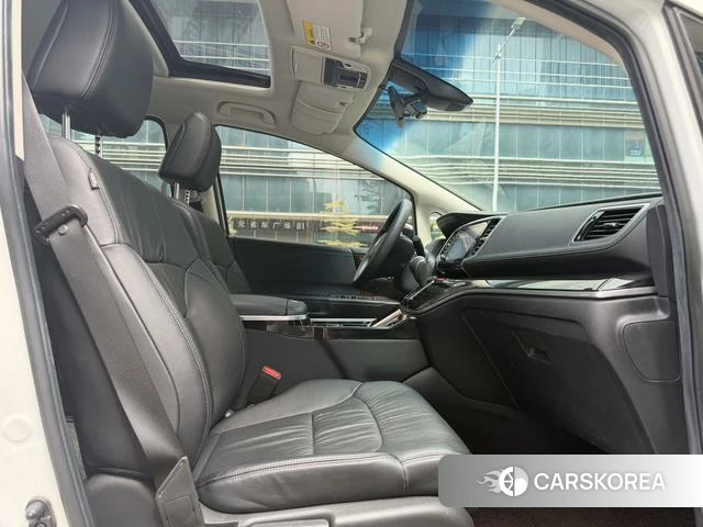 Honda Odyssey id 4290696 из Китая 8