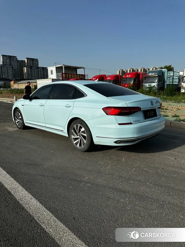 Volkswagen Passat PHEV 2021 Синий из Китая, фото 5