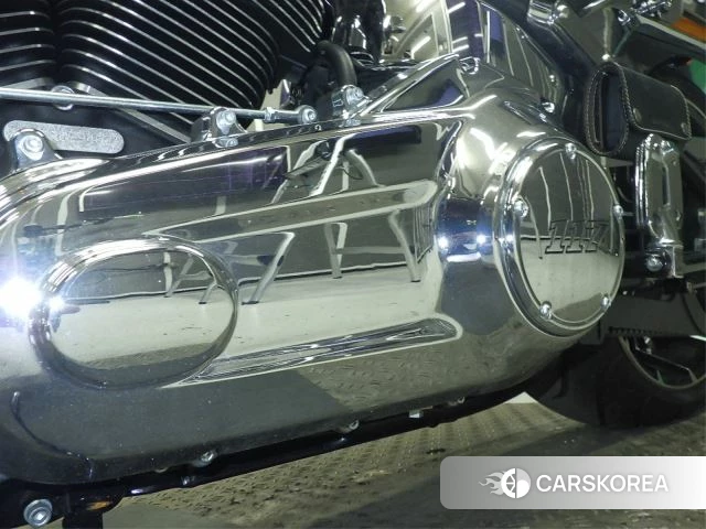 Engine photo