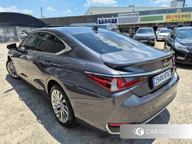Lexus ES300h 7th generation id 4443609 из Кореи 14